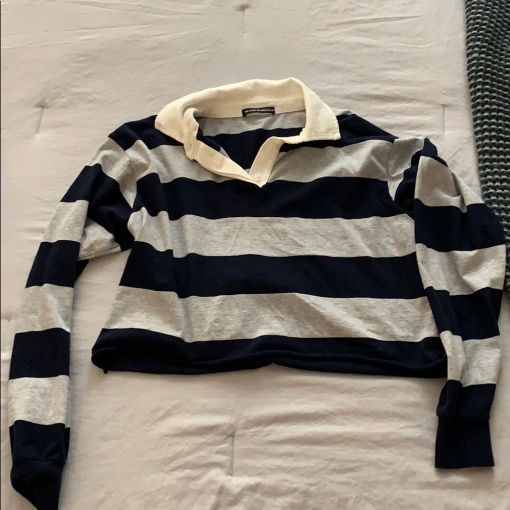 Crew neck